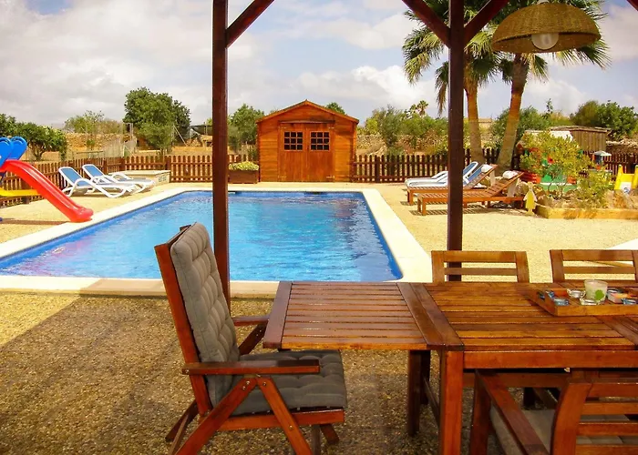 Mit 5 Schlafzimmern Und Pool Auf Dem Lande By Interhome Feriehus